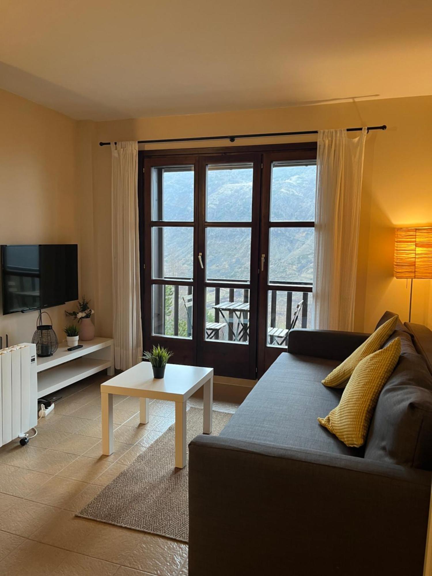 Roxy House - Apartamento A Pie De Pistas De אספוט מראה חיצוני תמונה